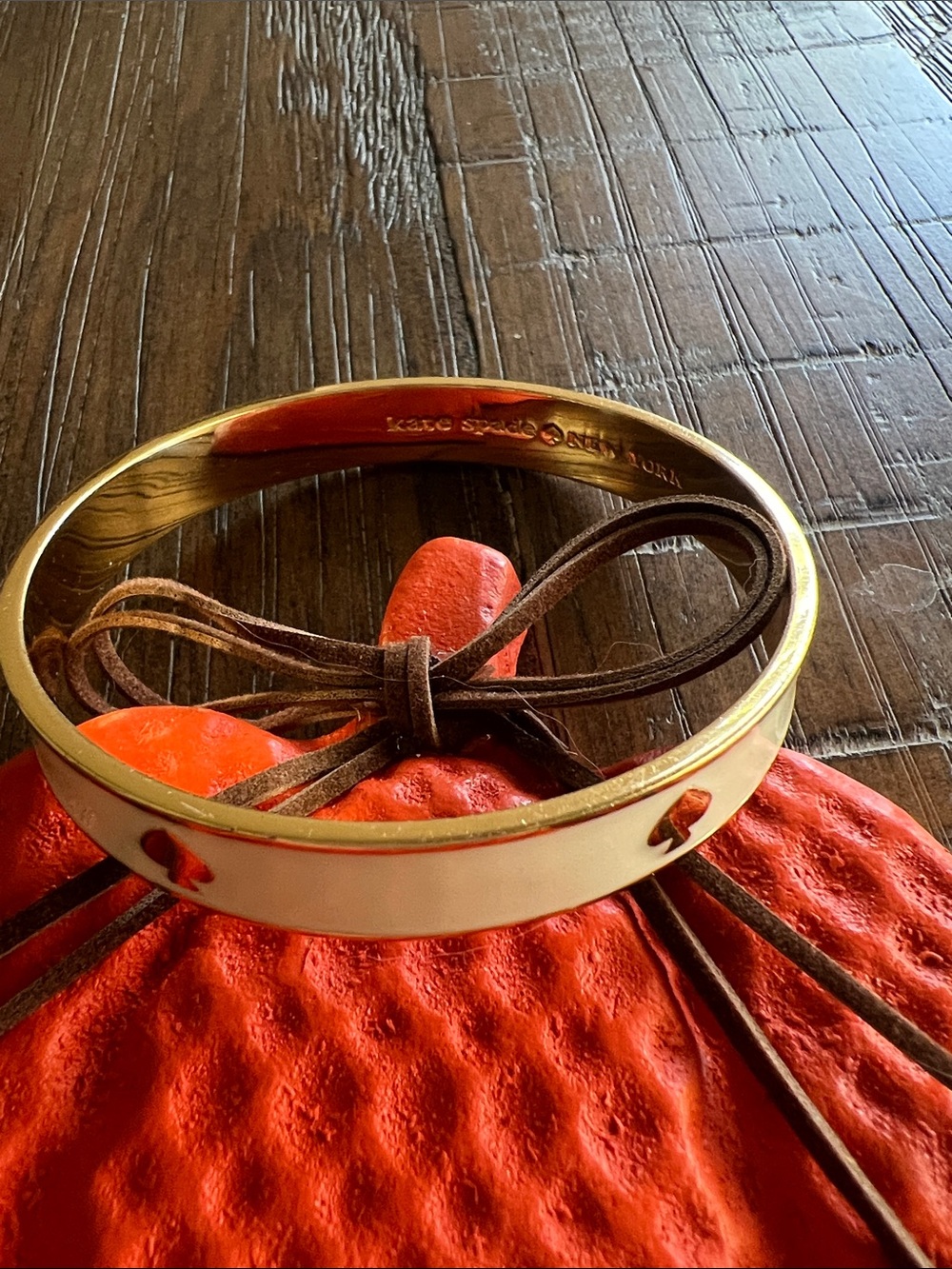 kate spade cream enamel and gold bangle